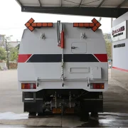 Camión barredor de calles – FLM5070TSLQL6